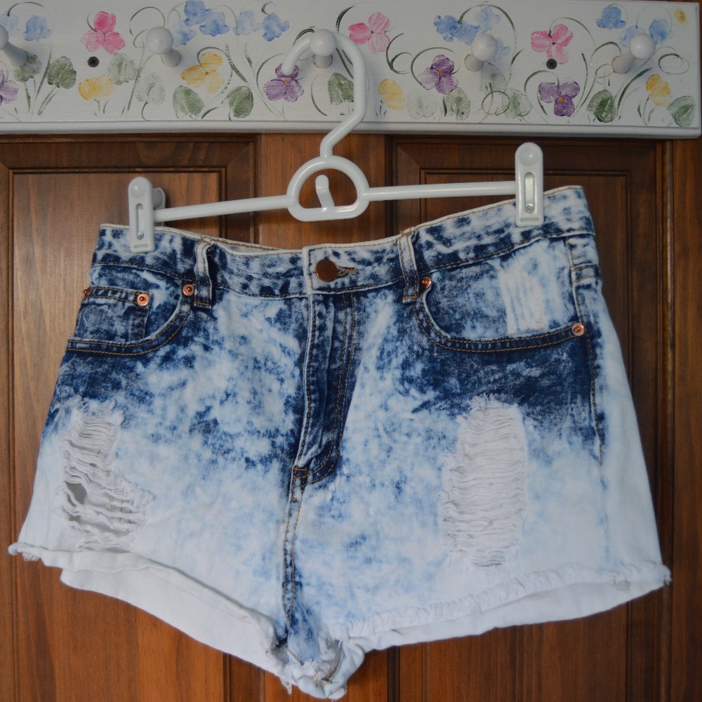 Acid Wash Distressed Jean Shorts